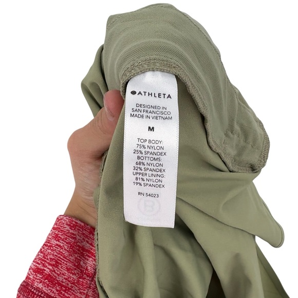 Athleta Cosmic Flutter Romper Sage Green Size Medium Sleeveless Elastic Travel - Picture 13 of 14